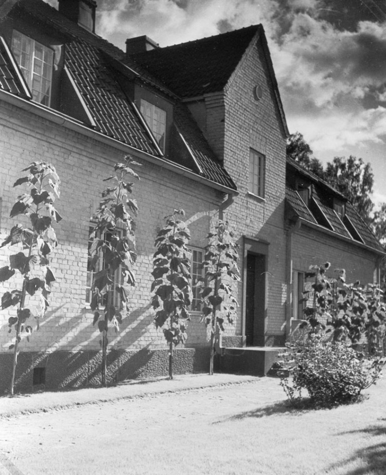 vanha-pappila-1928-toivolan-vanha-piha